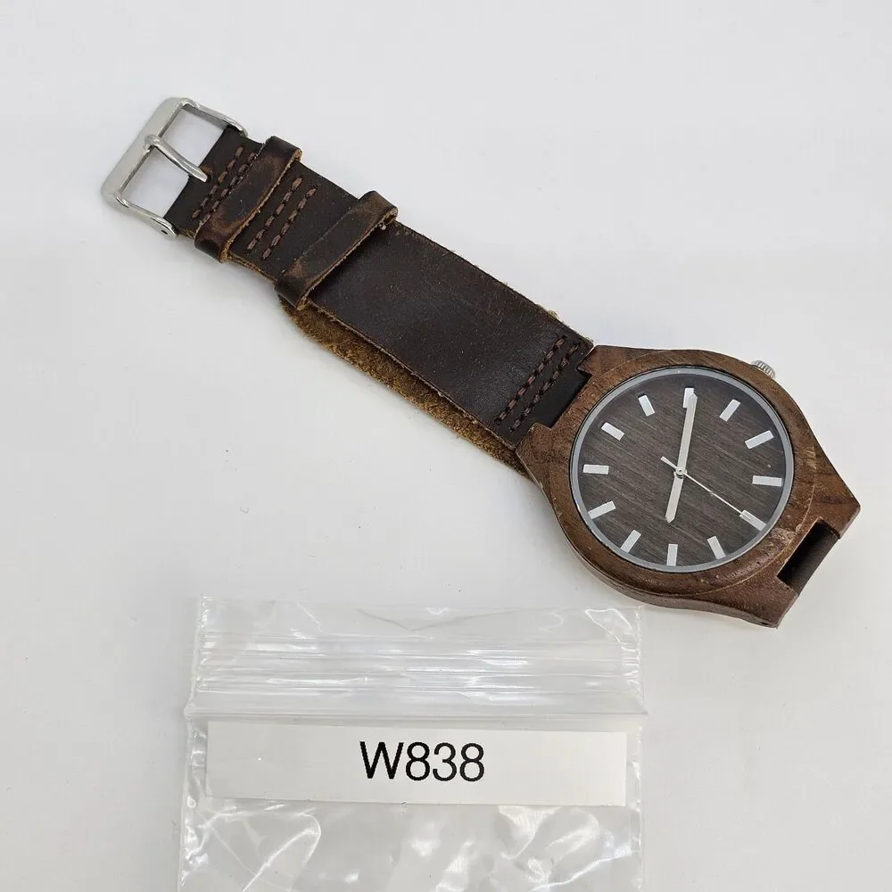 Wood Men's Watch 44MM Brown Dial Case Brown Leather Bands New Battery‎
